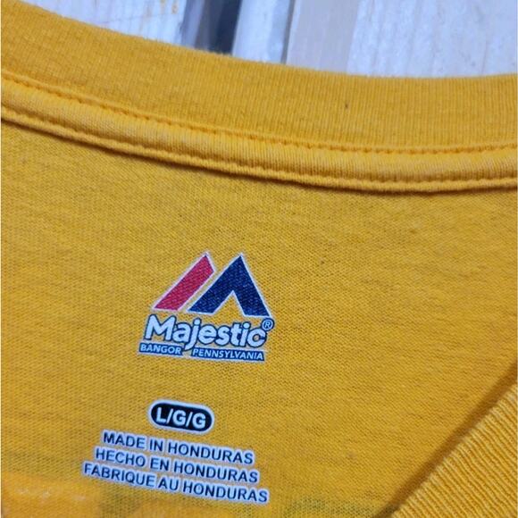 Majestic Aaron Rodgers # 12 T Shirt Greenbay Packers Mens Large Yellow - Picture 8 of 8